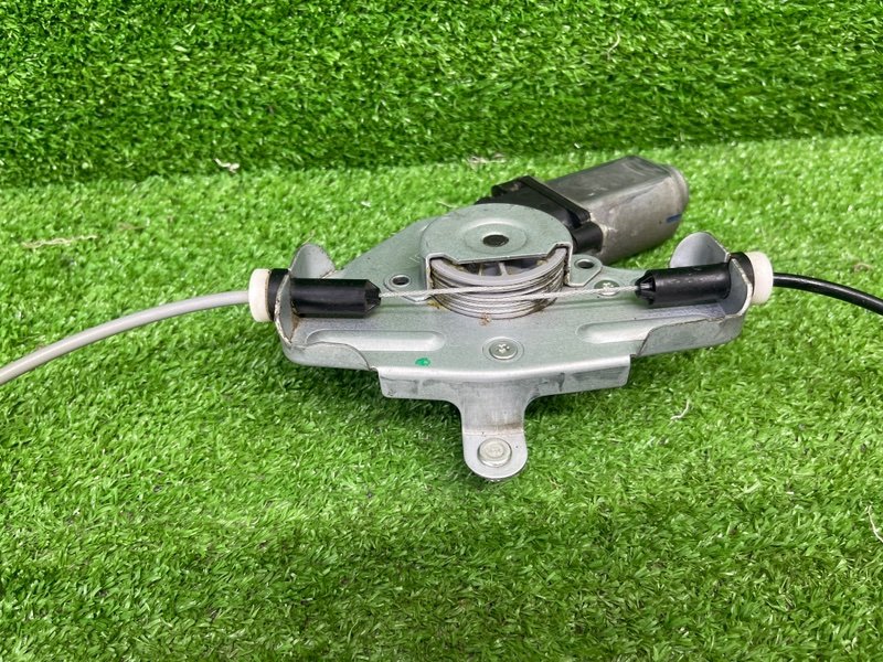 Стеклоподъемник задний, 1000 рублей, Москва