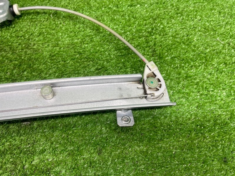 Стеклоподъемник задний, 1000 рублей, Москва