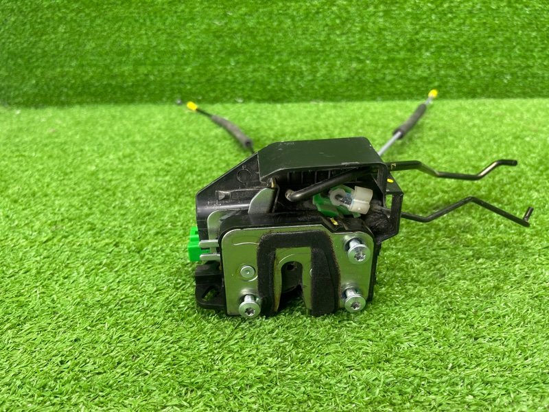 Замок двери передней левой, 2500 рублей, Москва