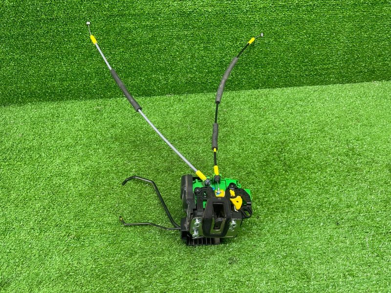 Замок двери передней левой, 2500 рублей, Москва