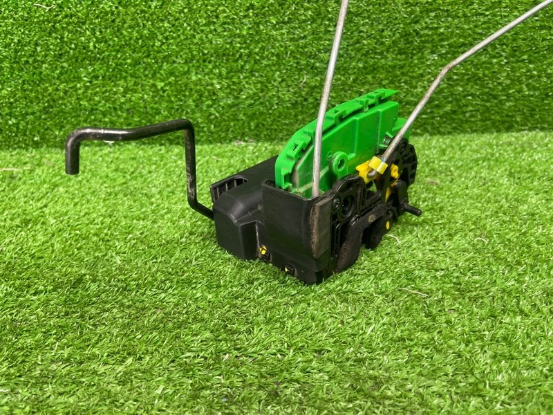 Замок двери задней левой, 1000 рублей, Москва