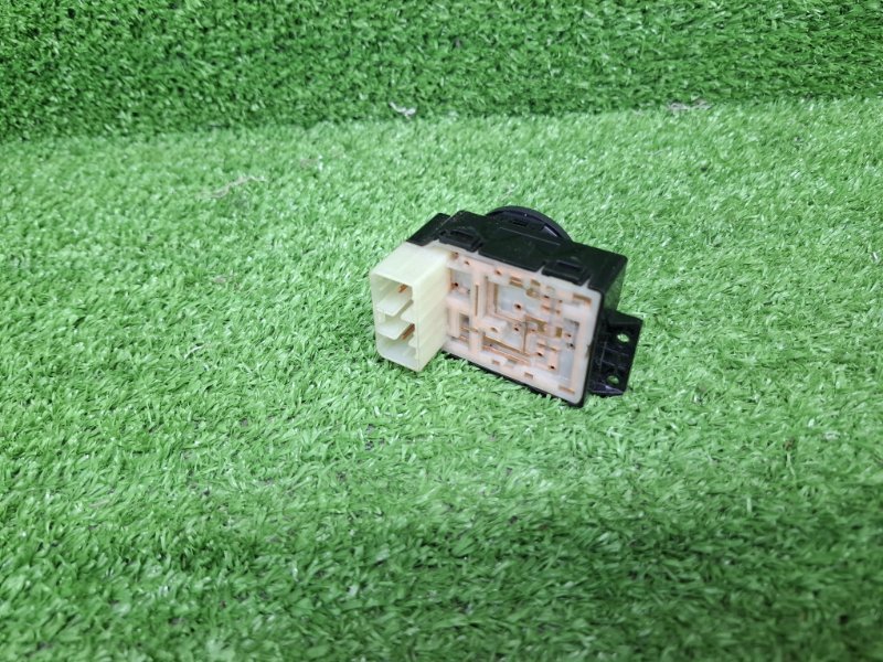 Блок управления зеркалами, 500 рублей, Москва