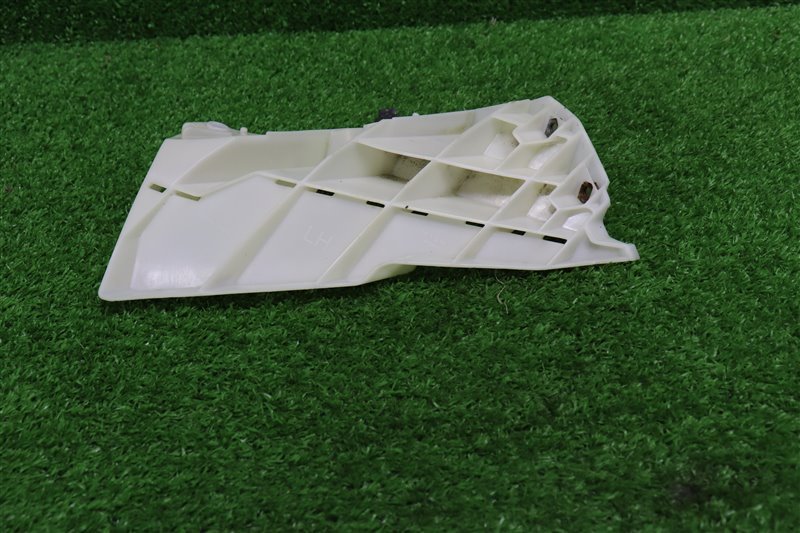 Кронштейн переднего бампера, 2500 рублей, Москва