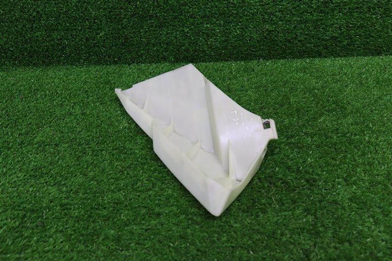 Кронштейн переднего бампера, 2500 рублей, Москва