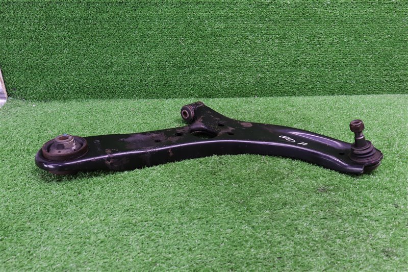 Рычаг передний правый, 1500 рублей, Москва