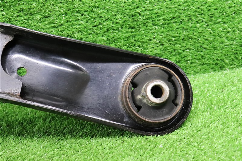 Рычаг передний правый, 1500 рублей, Москва