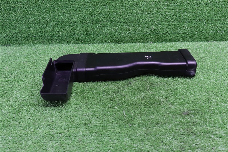 Воздухозаборник, 1000 рублей, Москва