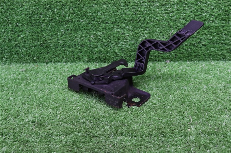 Замок капота, 1500 рублей, Москва