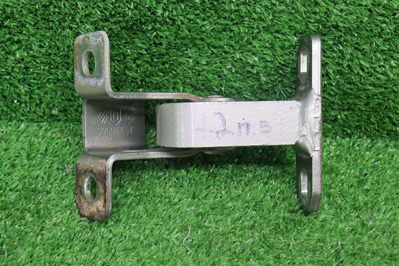 Петля двери багажника, 1500 рублей, Москва