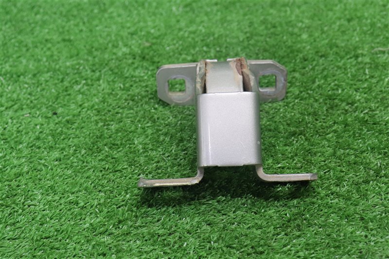 Петля двери багажника, 1500 рублей, Москва