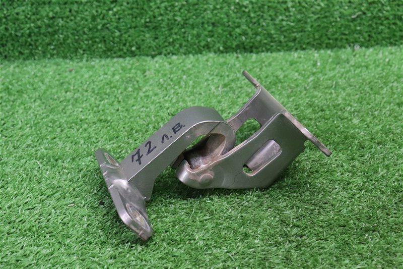 Петля двери багажника, 1500 рублей, Москва