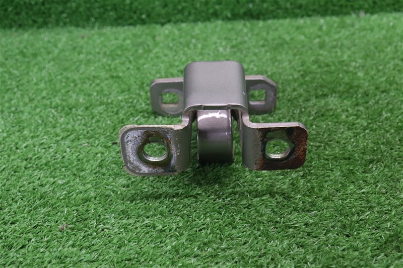 Петля двери багажника, 1500 рублей, Москва