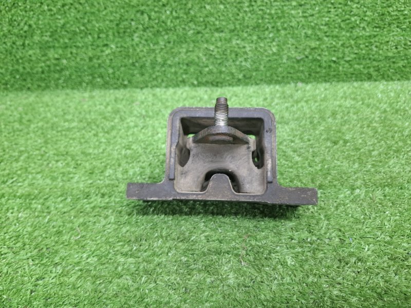 Опора КПП, 1000 рублей, Москва