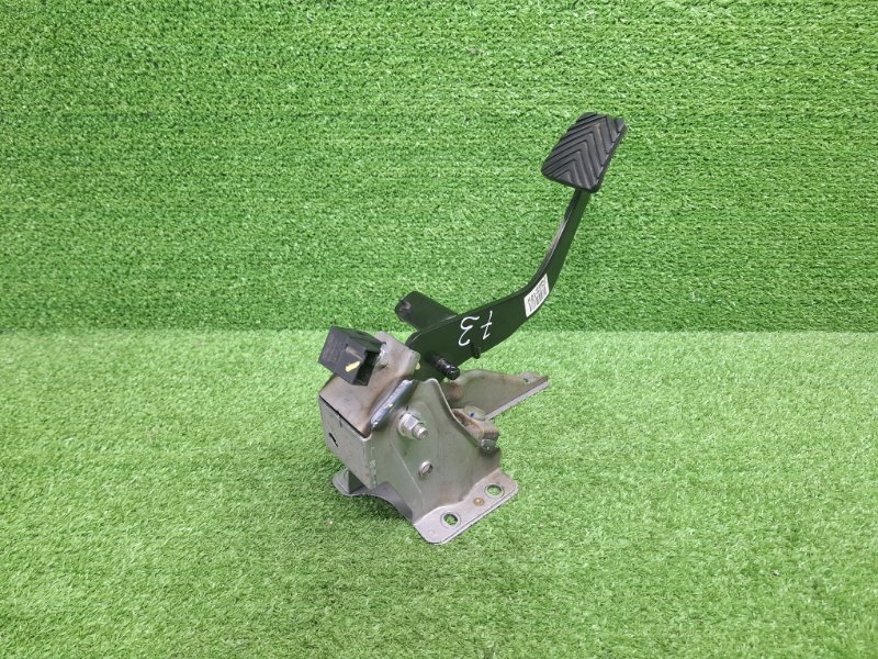 Педаль сцепления, 1000 рублей, Москва