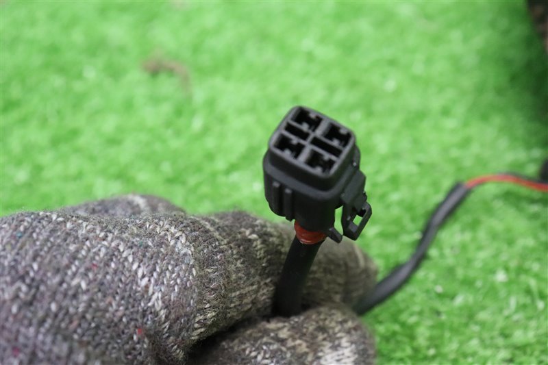 Замок капота, 1000 рублей, Москва