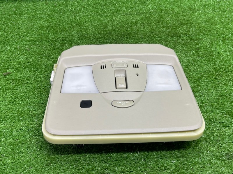 Плафон салонный, 1000 рублей, Москва