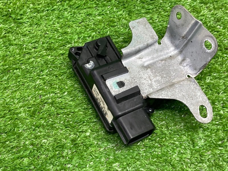 Блок электронный, 1000 рублей, Москва