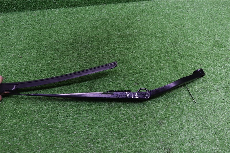 Поводок стеклоочистителя передний, 1500 рублей, Москва