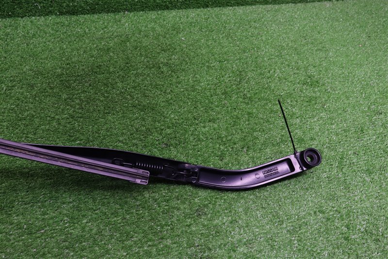 Поводок стеклоочистителя передний, 1500 рублей, Москва