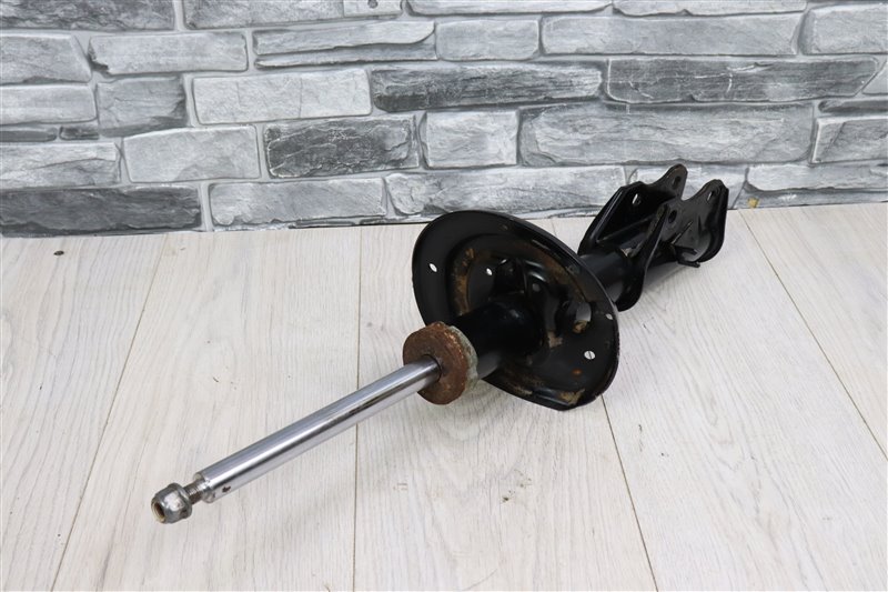 Амортизатор передний, 2000 рублей, Москва