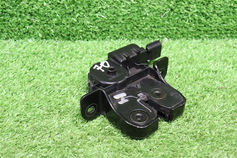 Замок багажника, 1550 рублей, Москва