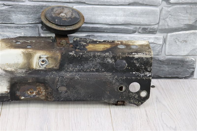 Панель передняя, 10000 рублей, Москва