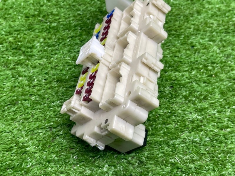 Блок предохранителей салонный, 1000 рублей, Москва