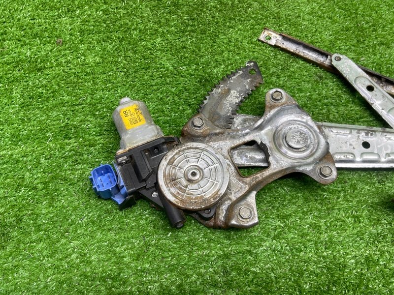 Стеклоподъемник задний, 1500 рублей, Москва