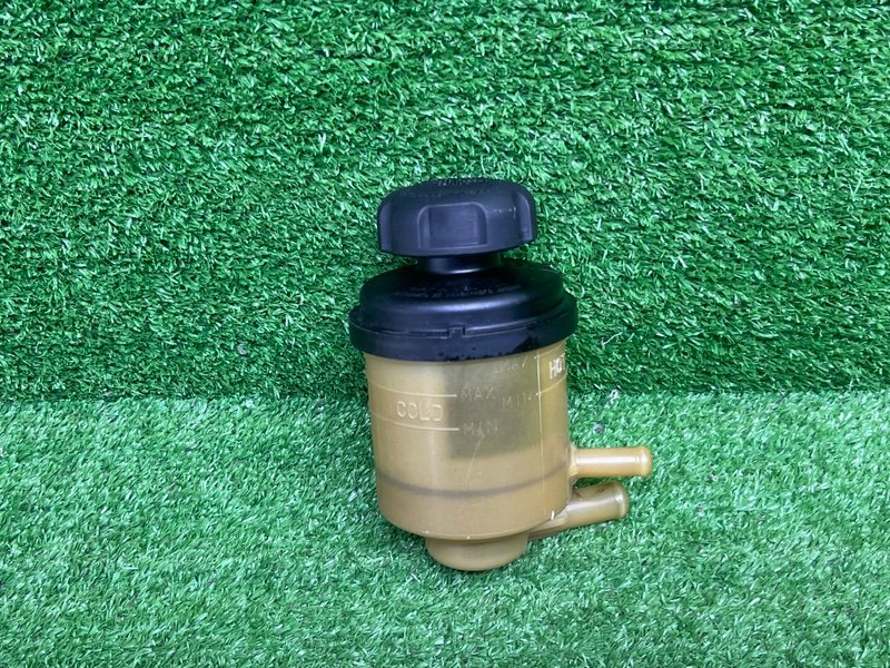 Бачок гидроусилителя руля, 1000 рублей, Москва