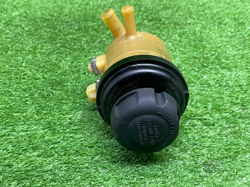 Бачок гидроусилителя руля, 1000 рублей, Москва