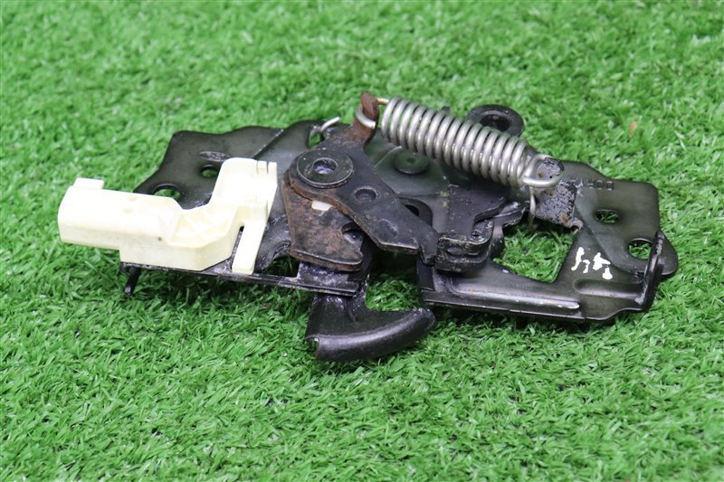 Замок капота, 1050 рублей, Москва