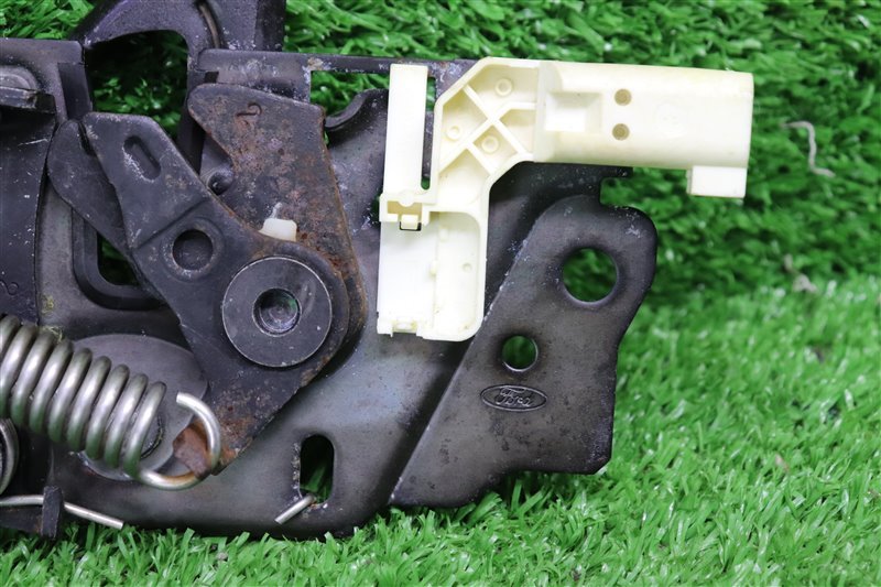 Замок капота, 1050 рублей, Москва