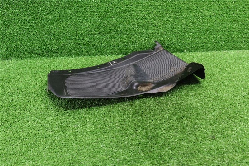 Подкрылок, 1500 рублей, Москва