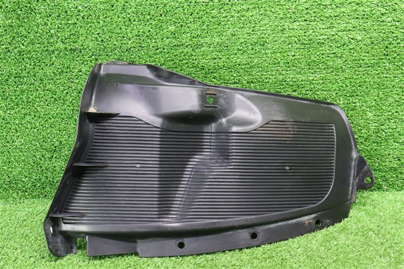 Подкрылок, 1500 рублей, Москва