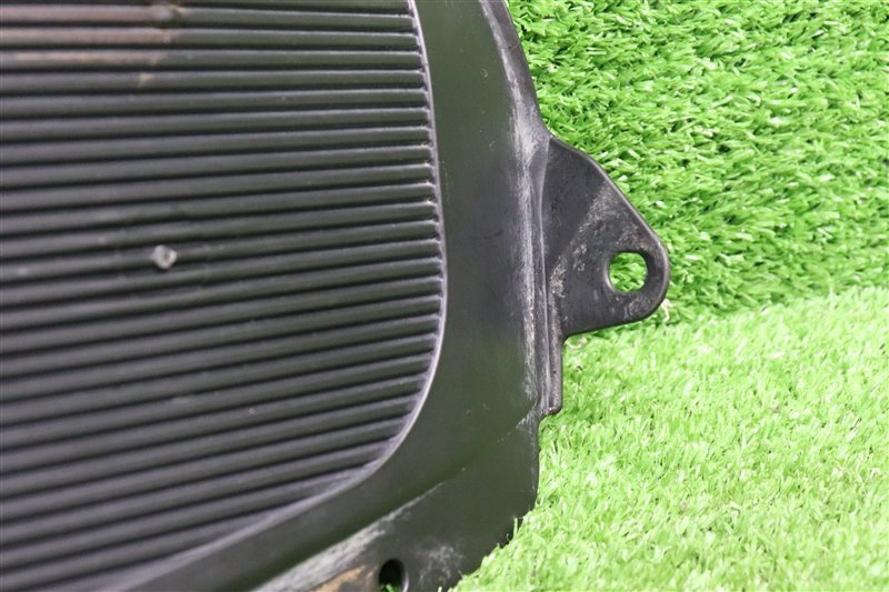 Подкрылок, 1500 рублей, Москва