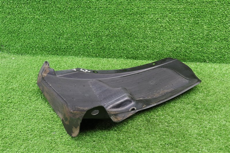 Подкрылок, 1500 рублей, Москва