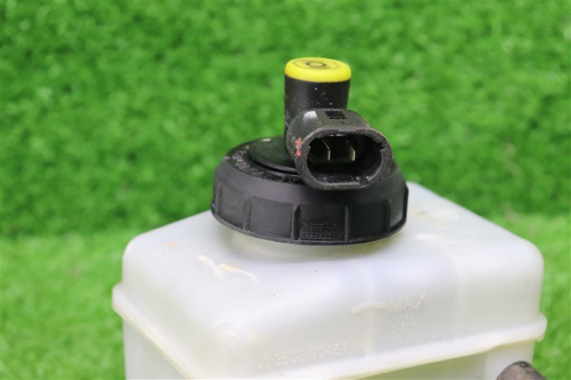 Бачок главного тормозного цилиндра, 1500 рублей, Москва