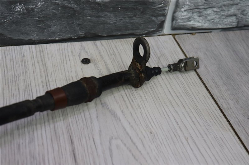 Трос стояночного тормоза, 1000 рублей, Москва