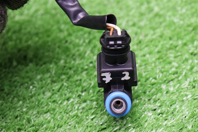 Форсунка топливная, 1000 рублей, Москва