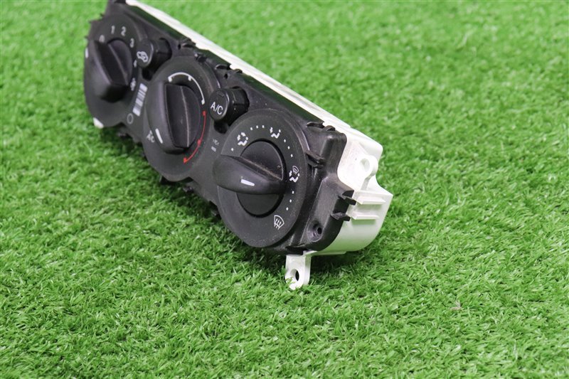 Блок управления отопителем, 2000 рублей, Москва