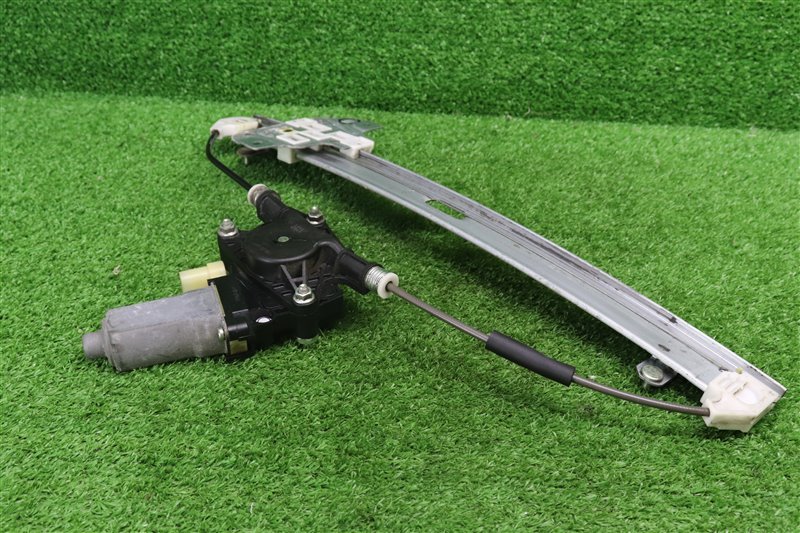 Стеклоподъемник задний, 1000 рублей, Москва