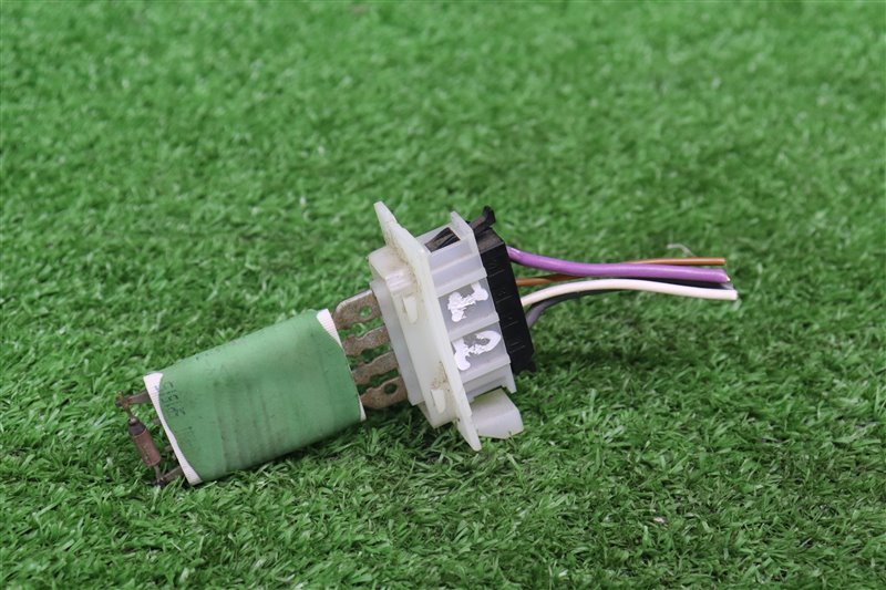 Резистор отопителя, 1000 рублей, Москва