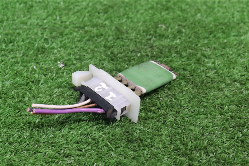 Резистор отопителя, 1000 рублей, Москва