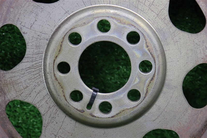 Маховик, 2000 рублей, Москва