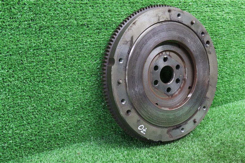 Маховик, 1500 рублей, Москва