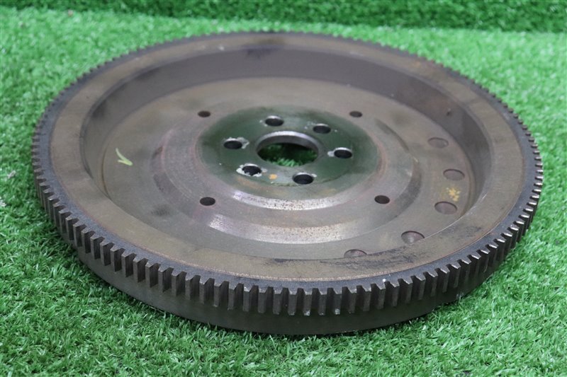 Маховик, 1500 рублей, Москва