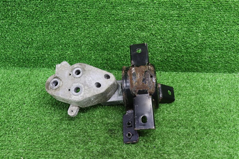 Опора двигателя, 2000 рублей, Москва