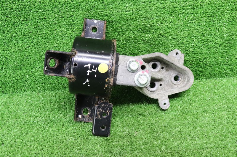 Опора двигателя, 2000 рублей, Москва