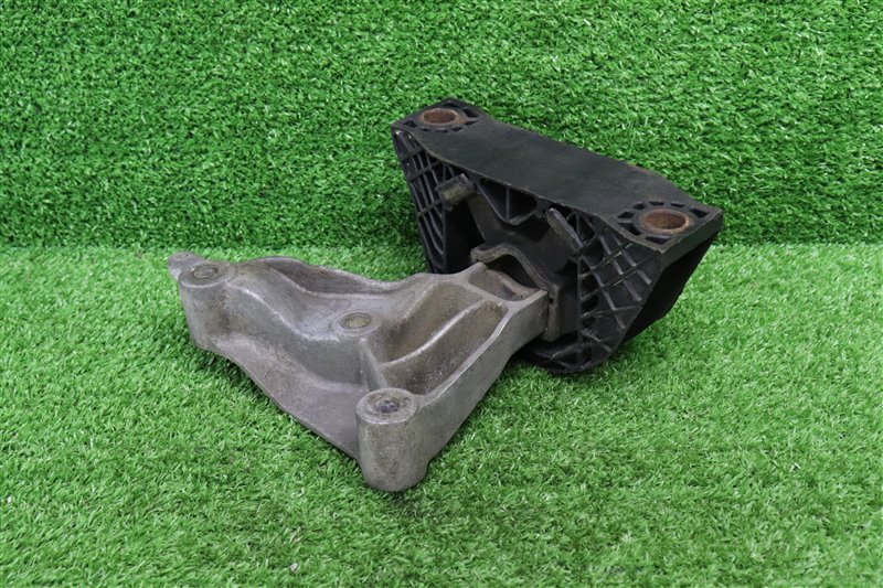 Опора двигателя, Москва