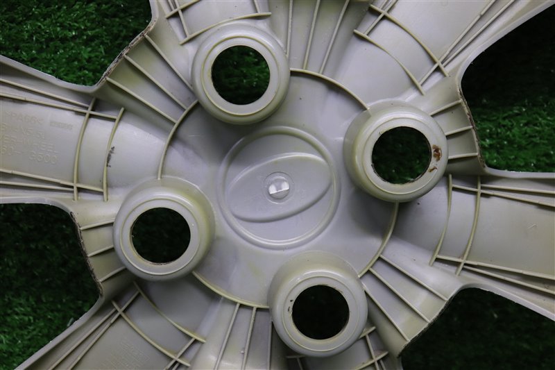 Колпак колеса, Москва